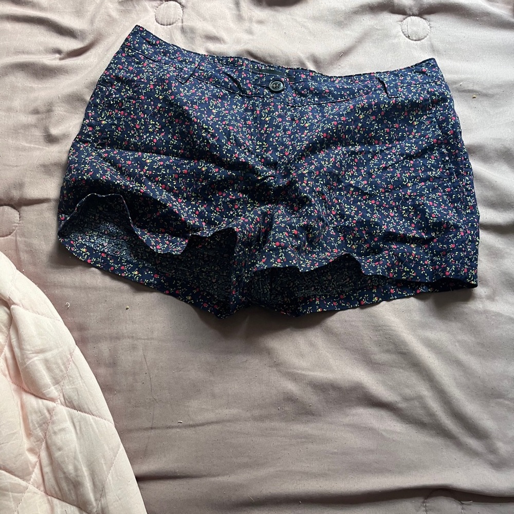 🍓 shorts with pockets!